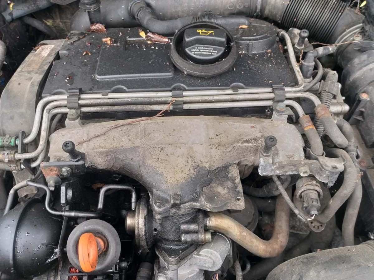 Audi A3 8P Bj.2004 original Motor BKD 2.0TDI 103kw 6G DSG Motor läuft Ersatzteispender Audi A3 8P Bj.2004 original Motor BKD 2.0TDI 103kw 6G DSG Motor läuft Ersatzteispender